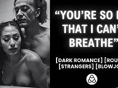 हैलोवीन पार्टी पर कॉस्प्ले में अजनबी