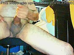 fat curvy slut flashing monster cock turns me on