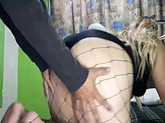 Amateur chubby sexy sucking blowjob at party orgasm