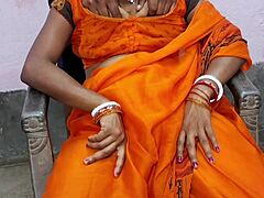 Hot Village 18 Girl Experiences Suhagrat In Full Nude