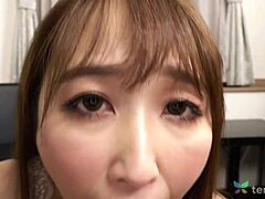 Japanese Amateur Reiko's First Time In Love Hotel