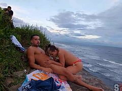 Casal E Flagrado Fazendo Sexo Na Praia Em Sao Paulo 🌊