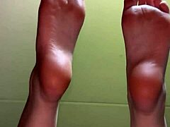 Hey, why not show me those pretty feet and toes in socks for some quick cash?