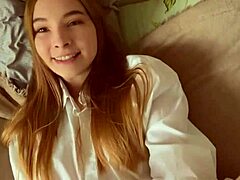 Sexy Girl Fingers Pussy In Homemade Solo Masturbation