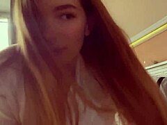 Sexy Girl Fingers Pussy In Homemade Solo Masturbation