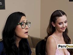 पकड़े गए