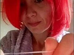 दांत ब्रश करना जरूरी, चैंटल को टूथपेस्ट से मुंह भरना पसंद