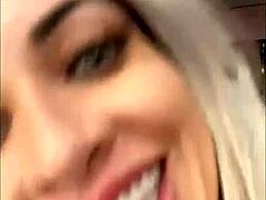 loira gostosa with big ass and big tits details in short clip