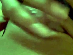 mira mi rica vagina me masturbo muy rico con dildo solo 😍