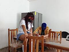 मेरी क्यूट कर्वी लैटिना कजिन लिंगरी में गांड हिलाकर मास्टर को लुभाने की प्रैक्टिस 😍