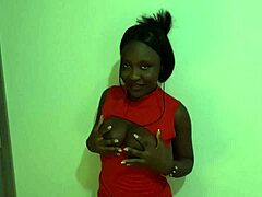 पहली ऑडिशन में अफ्रो ब्लैक लैटिन लड़की ने बिग कॉक चूसा नॉटी तरीके से - jhodez1