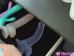 बियांका बैंग्स रिकी स्पैनिश के साथ फेटिश रियल हो जाता है