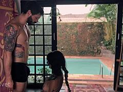 Momento de relaxar mais tambem de intenso prazer com a deliciosa dreadhot video completo xvideosred ou sheer.