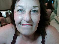 watching and encouraging timmie to jerk off from dawnskye1962... 😏🍆