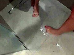 Squirting and pissing lesbians lick ass worshiping in sport scene