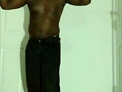 I'm changing my favorite dance name from the heart break llamasr dance to the heart make llamasr dance2