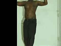 I'm changing my favorite dance name from the heart break llamasr dance to the heart make llamasr dance2