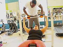 sofia flirts at the gym luring rome to fuck her hard and cum on her big ass 🍑💦