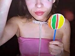 Hey, check out Bonneyuwu cutely sucking on a lollipop at 11:46! 🍭😊