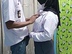 High School Student Celebrates Graduation With Boyfriend In Usa