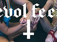 i-i think it's kinda cute watching your feet obsession like this