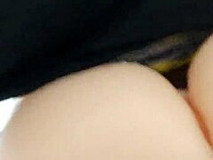 hey, this single guy just keeps pounding away non-stop 😏💦.