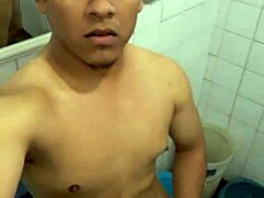 just masturbating so richly here all alone 😏  