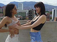 we had exhibicionista sex with a view of the city on a construction rooftop fucking the builder