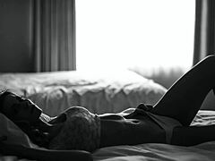 Binaural beats hfo - hands free orgasm 3 with intense waves building to peak release