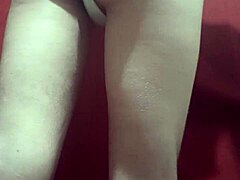 Safada açucarada spreads her ass wide open in solo play 😏🍑