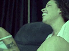 Duas Amigas E Um Desejo Proibido Free