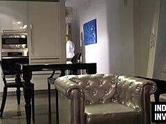 Jazmyn risks her marriage chasing the big black cock of her dreams in outdoor Florida encounter