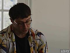 GET LAID PAYDAY OLD YOUNG PETITE DEEPTHROATS BIG COCK GROUP