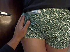 suegra culona lets me touch her big ass before creampie in coño