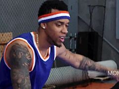 fit ebony milf jayne doh lawson dunks balls in her tight holes