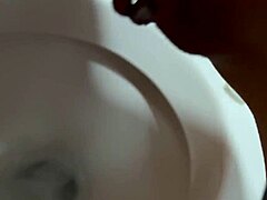 athletic brunette gym pussy workout gets wet