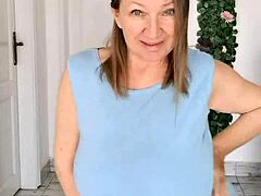 Busty Braless GILF Mariaolds Sporty Strip Dance