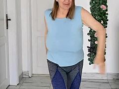 Busty Braless GILF Mariaolds Sporty Strip Dance