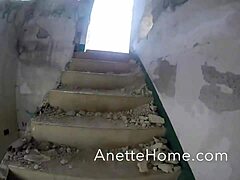 Milf Amateur's Big Ass Takes Deep Anal Pounding