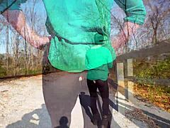 Thrilling Public Leggings Rip Exposes Curves