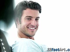 Babe's foot tug cumshot! 👣💦