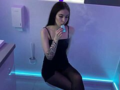 gerageyn raw sex stranger public toilet huge creampie monster cock