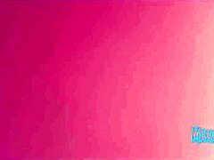 बीवी जवान लवर के मोटे लंड पर वाइल्ड स्क्वर्ट कर रही