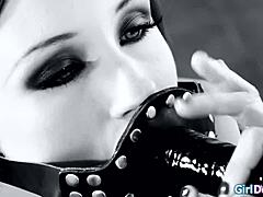 fuck my ass deep with that strapon face 😈🍑🔥