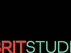 cute 18yo pussy eaten out till she cums 😍👅